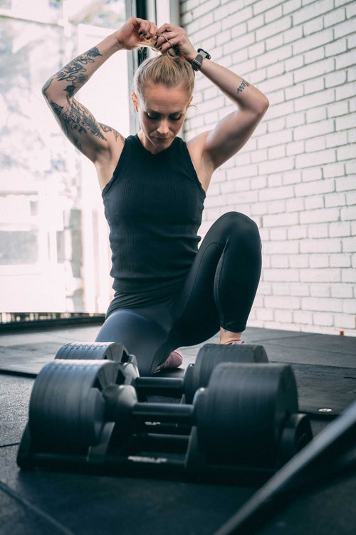 12 benefits of working out with dumbbells